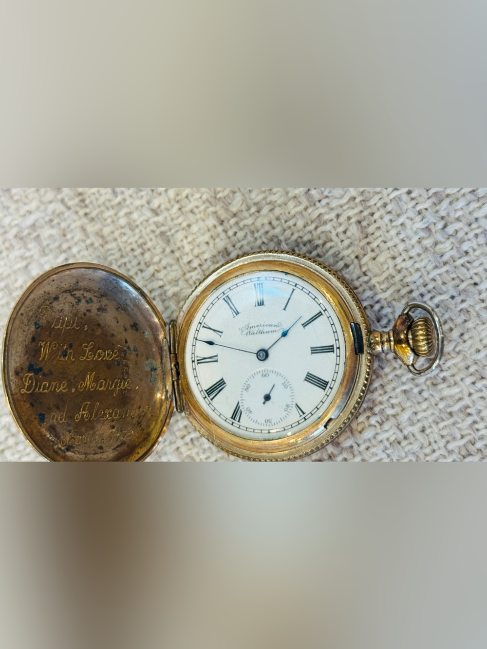 Antique Hampden Watch Co Pocket Watch Roman
Numerals Gold Tone Case Vintage